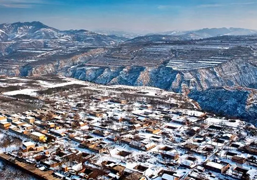 传统电取暖冻得“老人小孩在家穿棉袄”！采暖要省钱首选九州酷游空气能